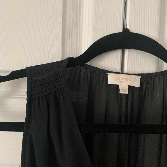 Aritzia • Wilfred Black Dress - Picture 3 of 5